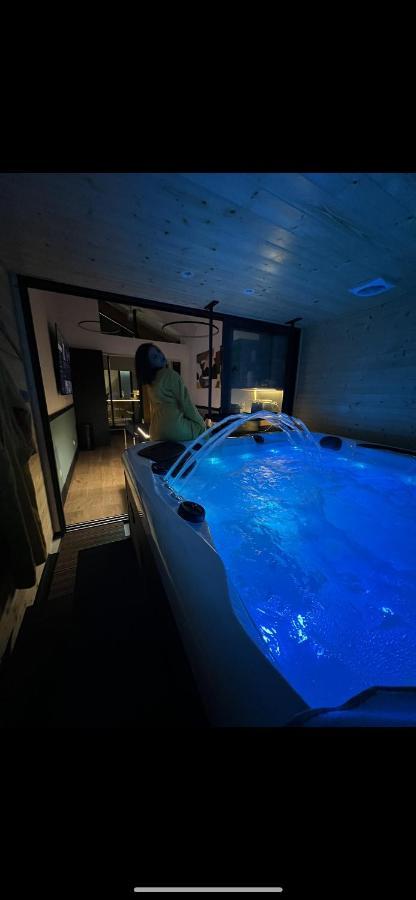 Les Suites De Stanislas Jacuzzi & Spa Νανσύ Εξωτερικό φωτογραφία