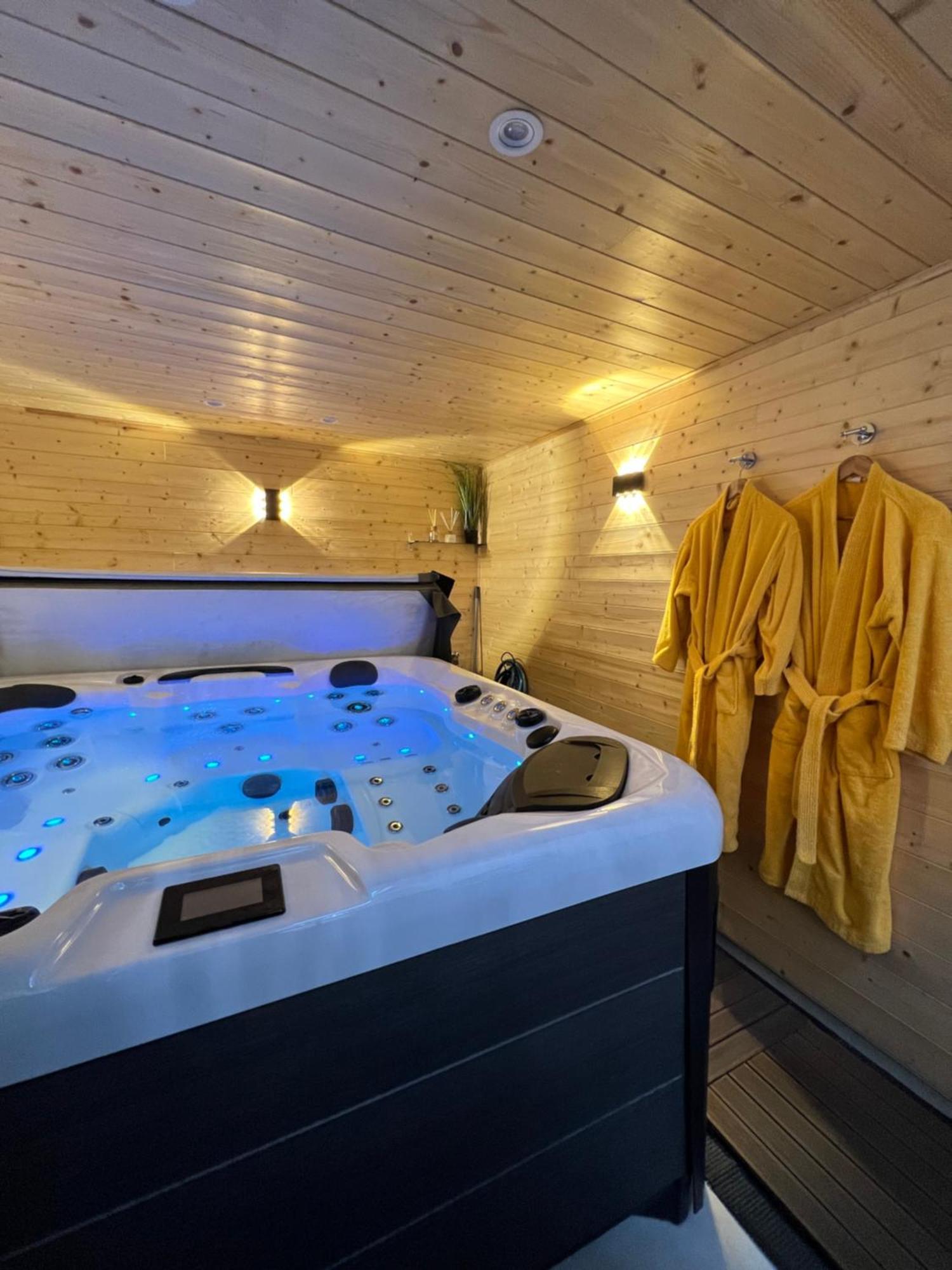 Les Suites De Stanislas Jacuzzi & Spa Νανσύ Εξωτερικό φωτογραφία